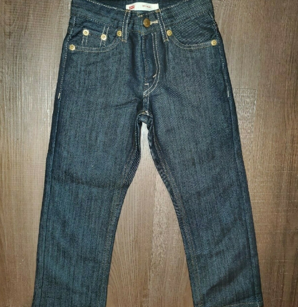 Dark wash boys size 4T Levi's denim